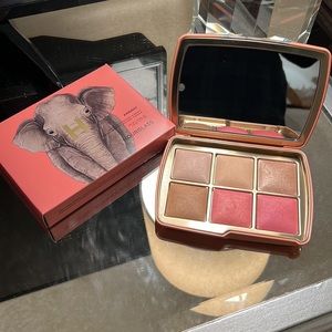 Hourglass Elephant palette AMBIENT LIGHTING EDIT - UNLOCKED